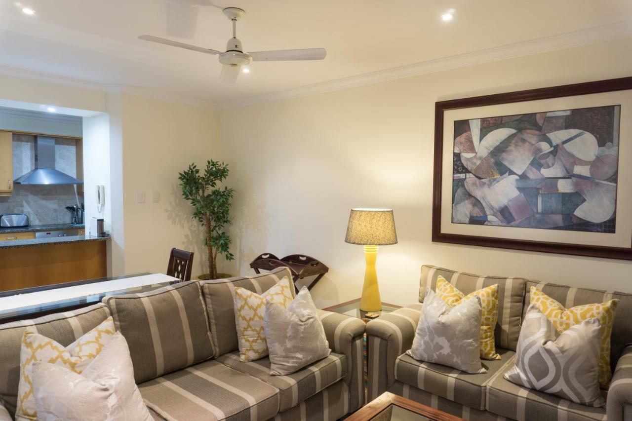 302 Oyster Schelles - By Stay In Umhlanga Durban Buitenkant foto